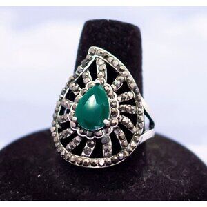 Vintage Victorian Pear Detailed Ring - S13